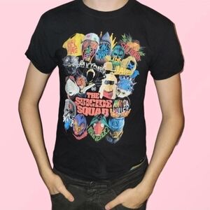 DC's The Suicide Squad The Whole Squad Poster T-Shirt (S)